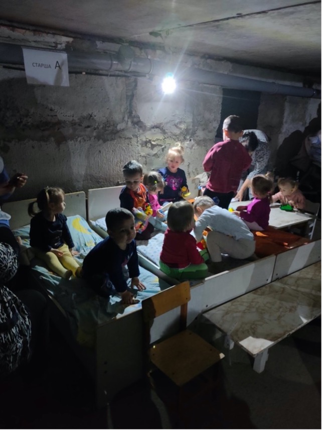 ukraine kinder.jpg